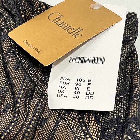 Chantelle Black Lace Underwire Bra #Size 40DD 105E Elegant Design & Comfortable - Picture 2 of 5